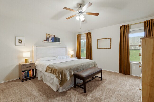 Building Photo - 503 Coby Dr