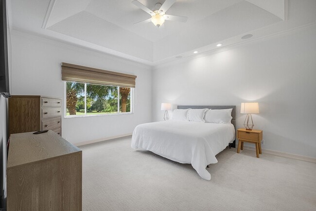 Building Photo - 114 Palm Point Cir