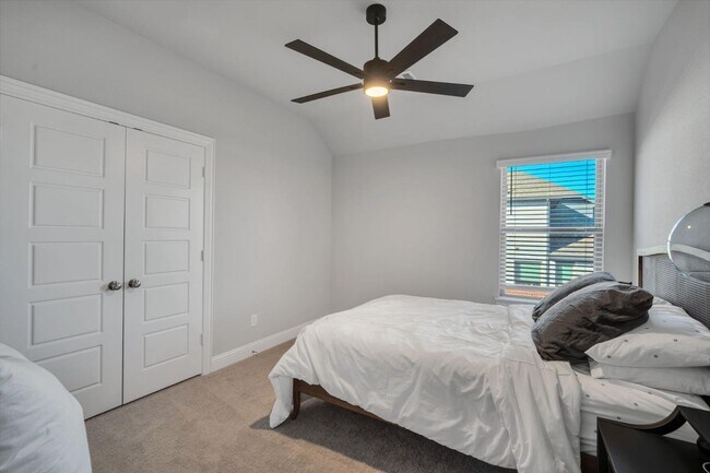 Building Photo - 4409 Dandelion Ln