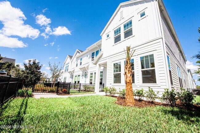 Building Photo - 7436 Calusa Ct