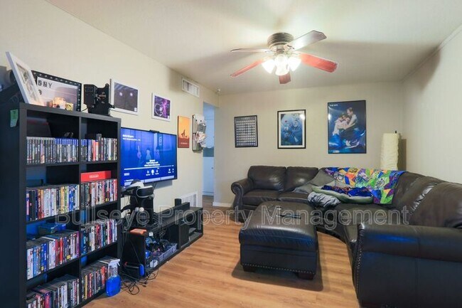 Building Photo - 3308 N 66th St