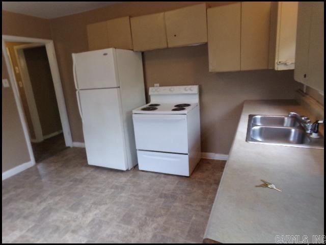 Building Photo - 209 I St