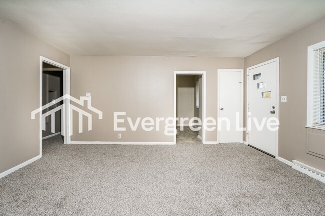 Building Photo - 4636 N 72nd St