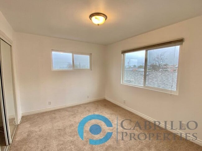 Building Photo - 1115 Flamingo Avenue