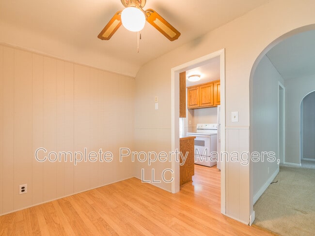 Building Photo - 1713 1st Ave NE