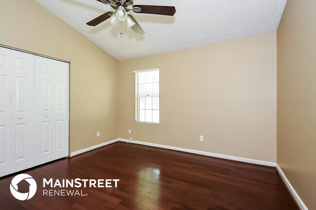 Building Photo - 3246 Fescue Cir