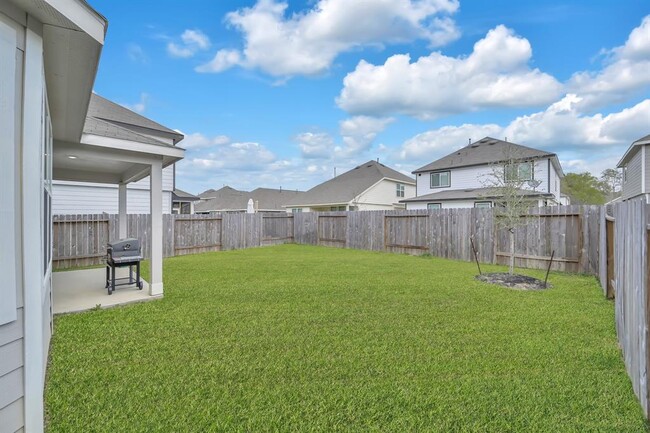 Building Photo - 2267 Raider Dr