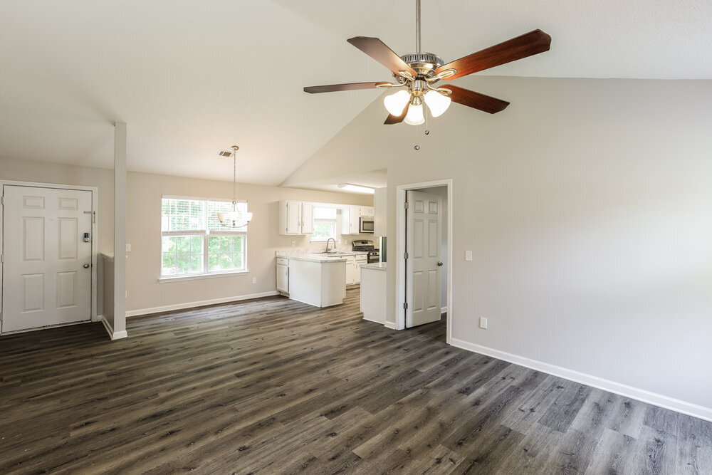 Building Photo - 1310 Waterton Trail