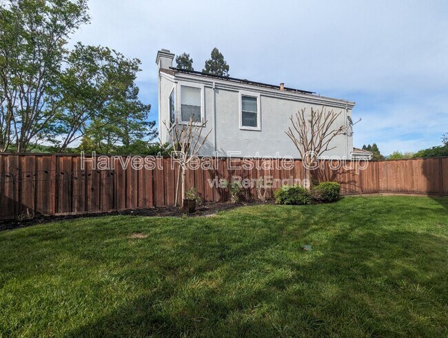 Building Photo - 10 Haskins Ranch Cir