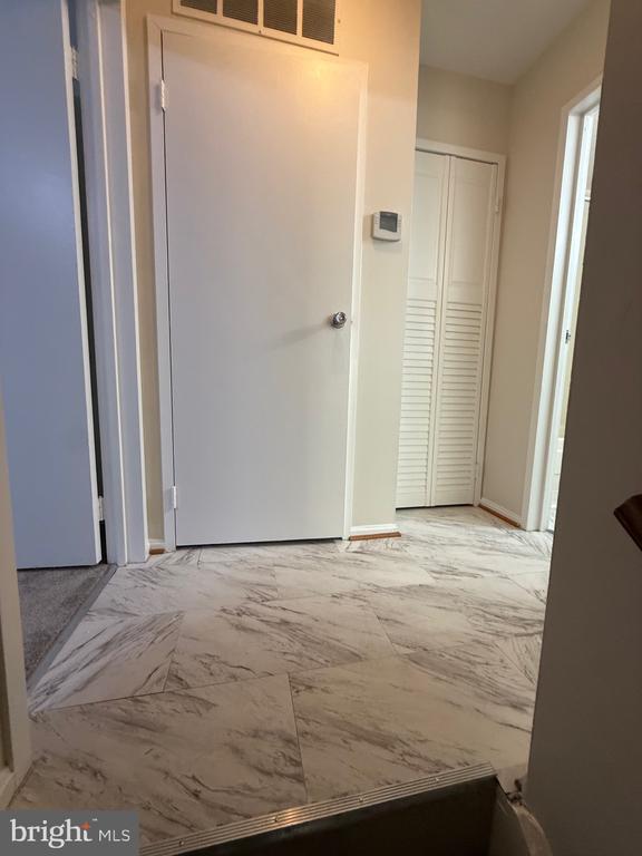 Building Photo - 9668 Hagel Cir