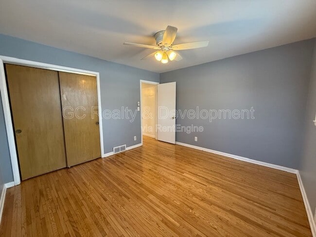 Building Photo - 838 Whitlock Ave