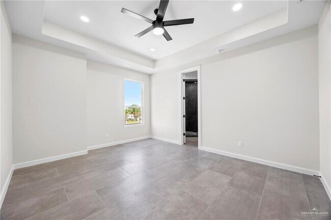 Building Photo - 17 Dorado Dr