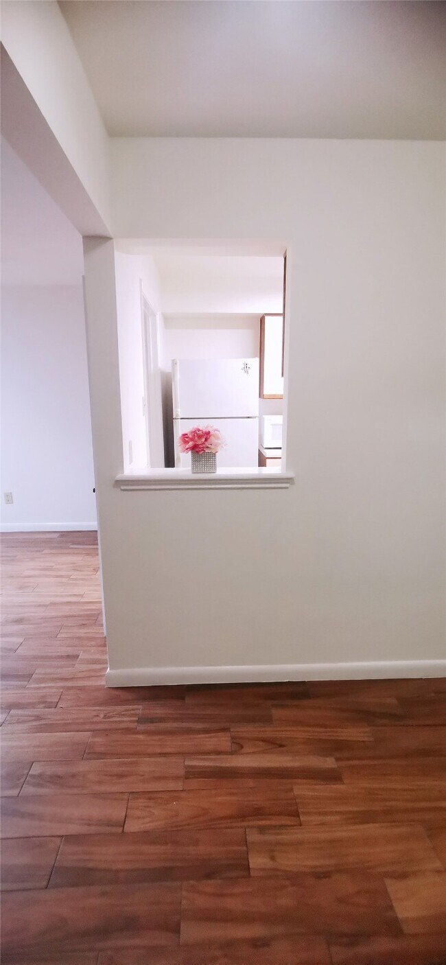 Building Photo - 8313 Augustine Dr