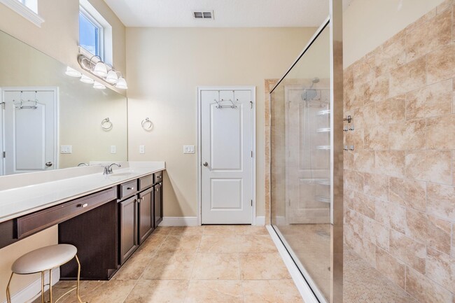 Building Photo - 8107 Champions Forest Way