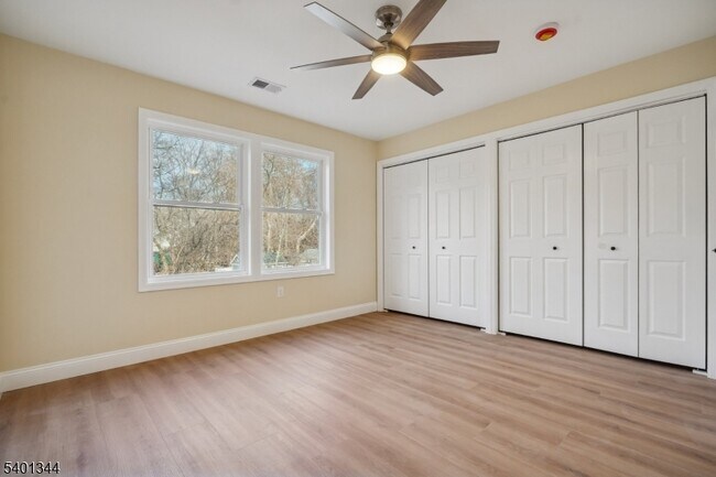 Building Photo - 11 Washington Ave