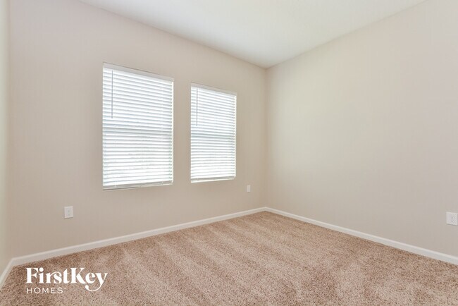Building Photo - 876 Orchid Grove Blvd