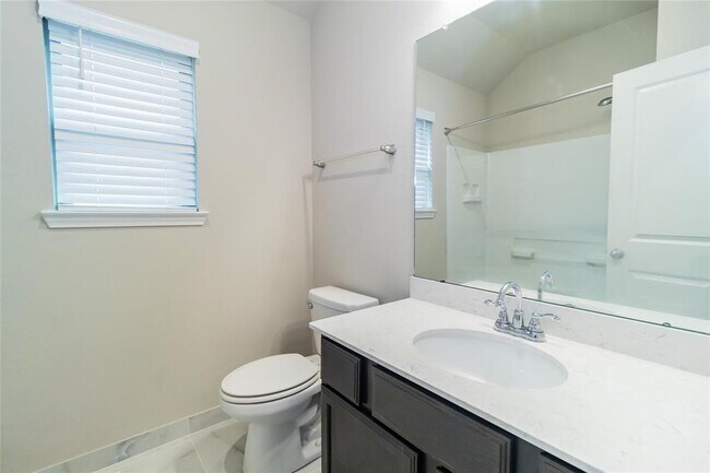 Building Photo - 8918 Hartford River Ln