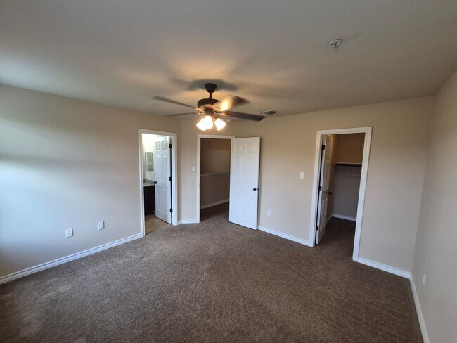 Building Photo - 6309 Attucks Ln