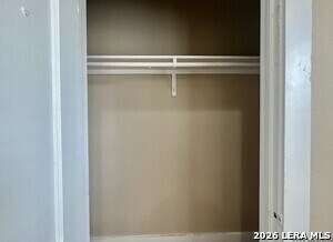 Building Photo - 1539 W Woodlawn Ave