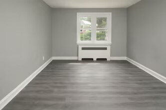 Building Photo - 4901 Oxford Ave