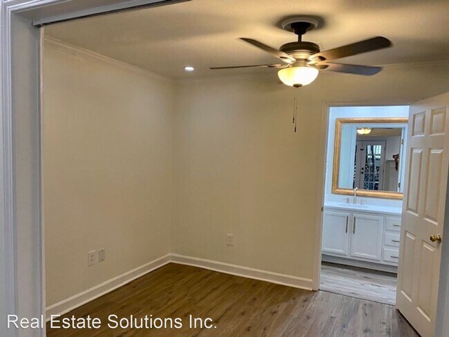 Building Photo - 1 br, 1 bath House - 1308 Roxbury Ct