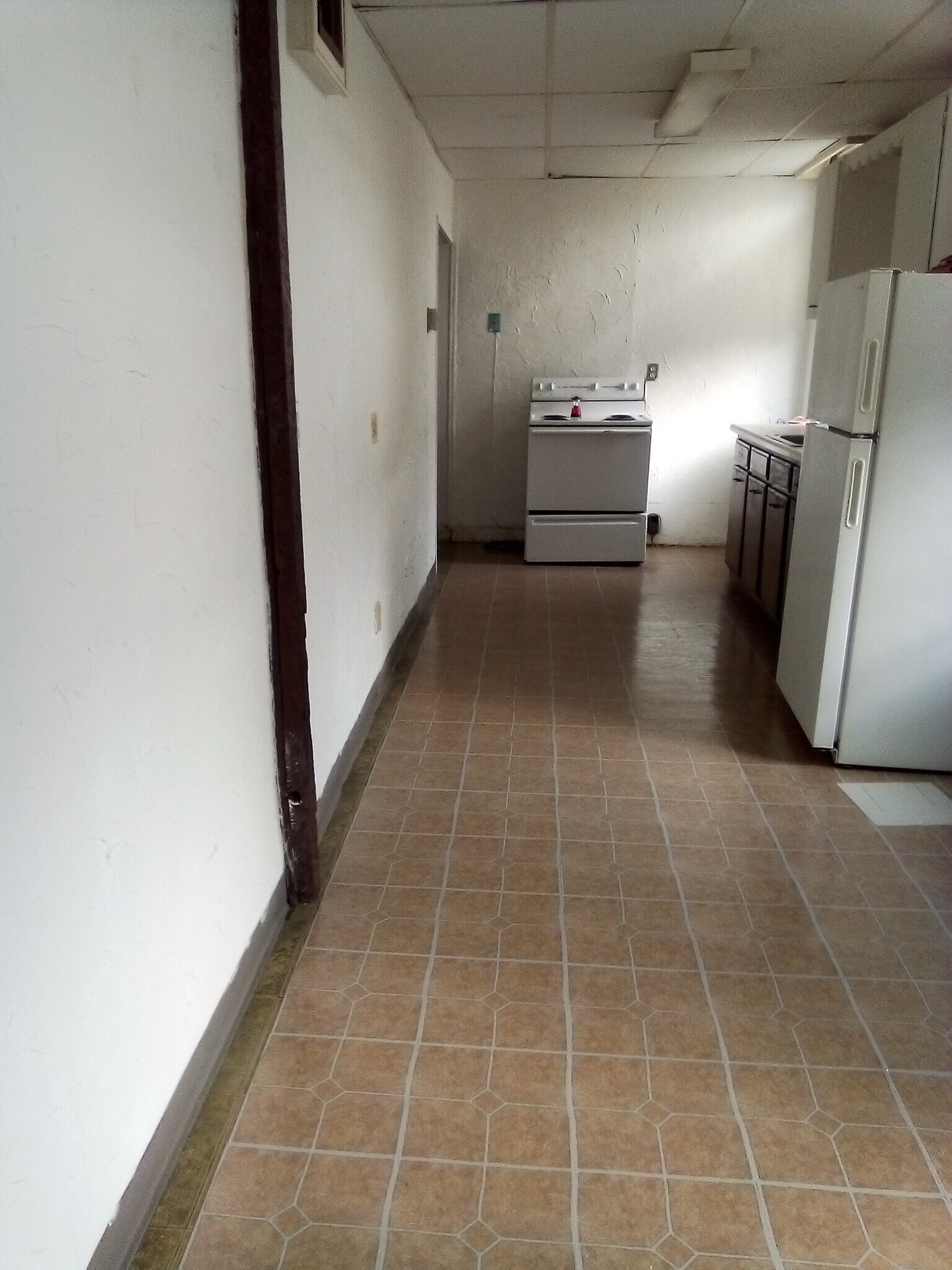 Building Photo - 153 Main St