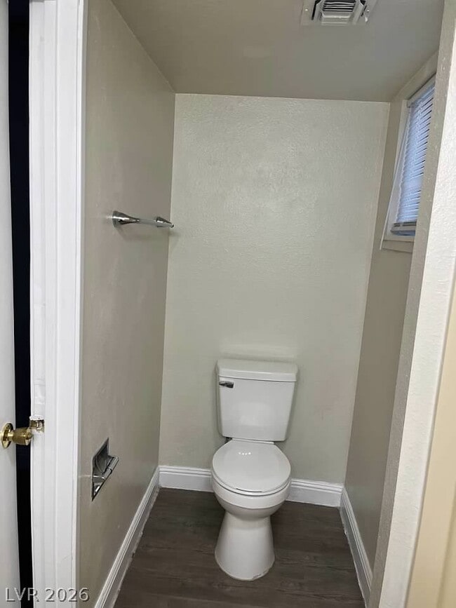 Building Photo - 4941 Newport Cove Dr