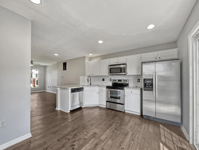 Building Photo - 6327 Royal Tern Crossing