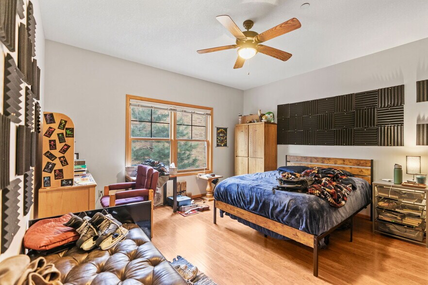 Bedroom 1 - 3514 Grand Ave S