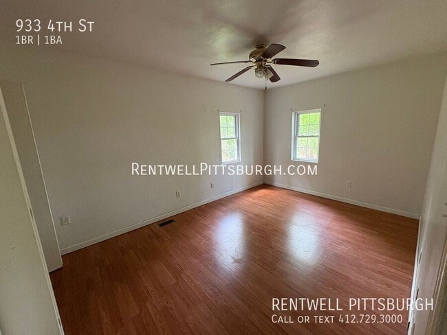 Building Photo - 933 4th St