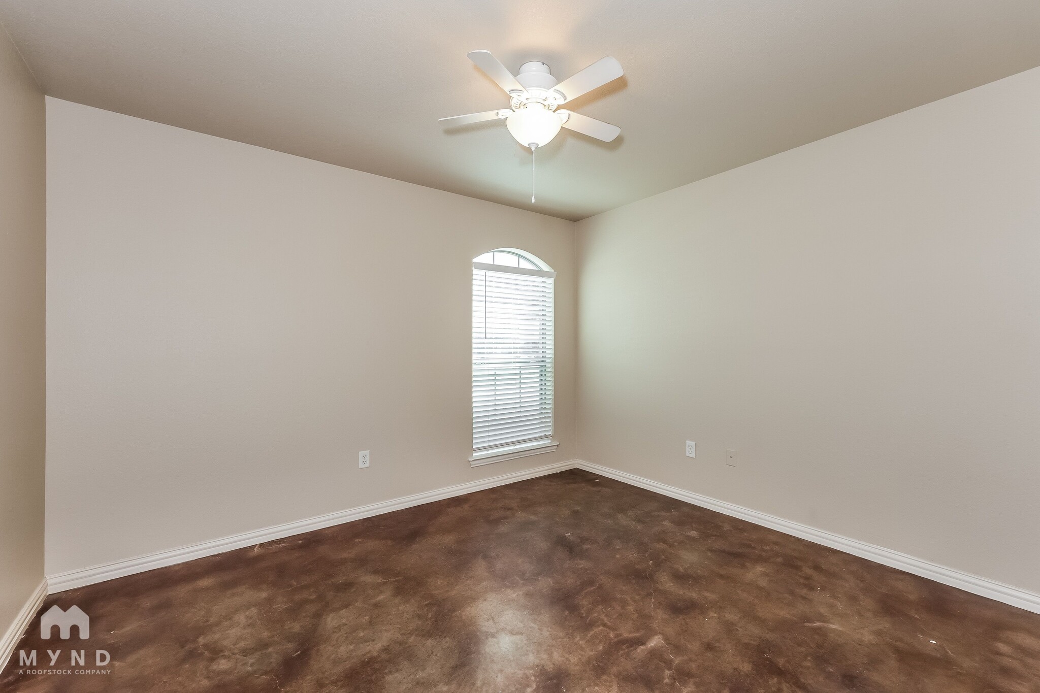 Building Photo - 118 Jolin Ln