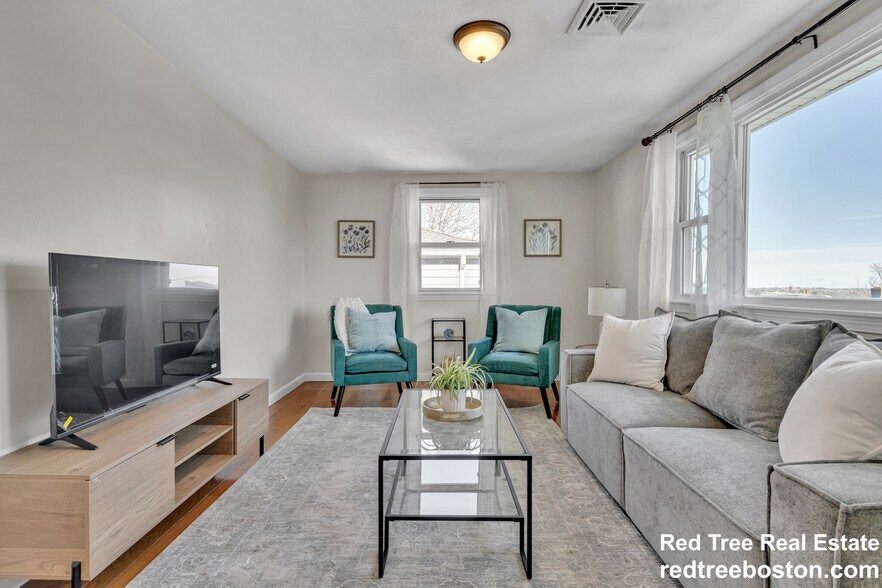 Building Photo - 74-76 Dunboy Unit 2