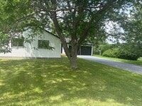 Building Photo - 73 Candlewood Dr