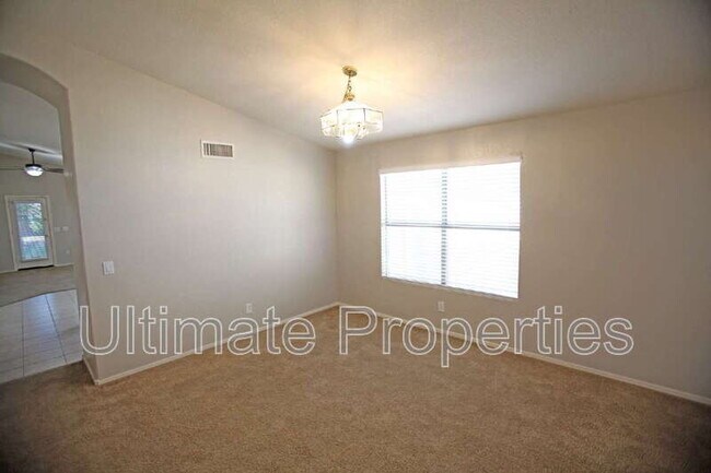 Building Photo - 15256 W Melissa Ln