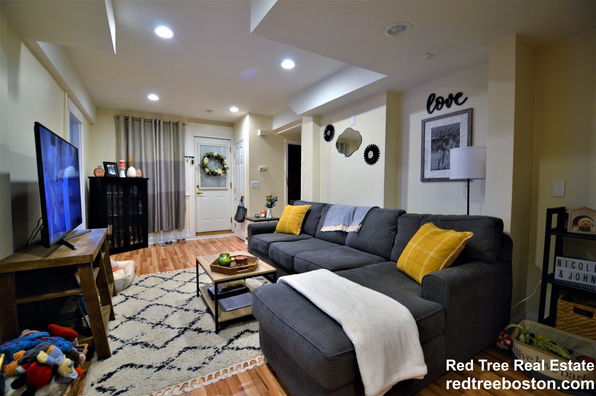 Building Photo - 191 Winthrop Rd