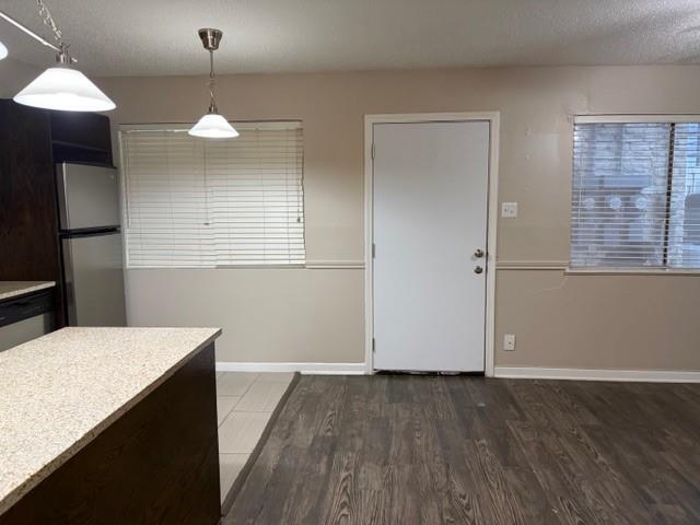 Building Photo - 1302 Parker Ln