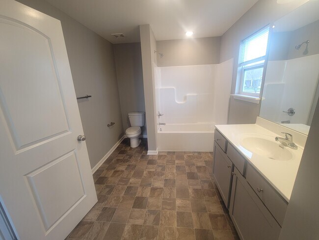 Building Photo - 8080 Driftwood Lp