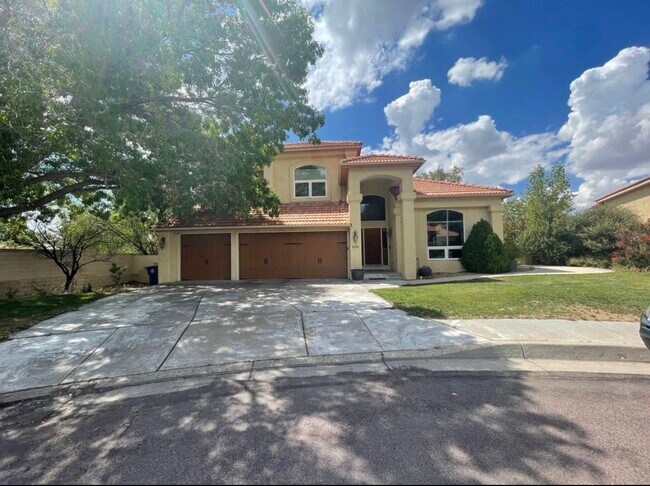 Building Photo - 6301 Puma Pl NE