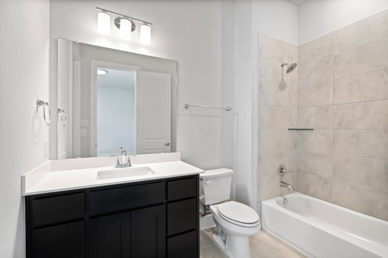 Building Photo - 8115 Bromley Dr