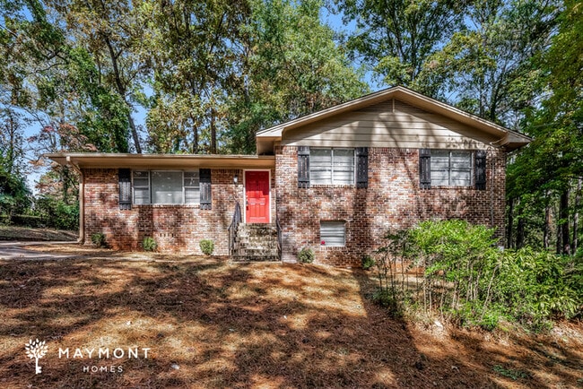 Primary Photo - Beautiful Home in a Serene Setting