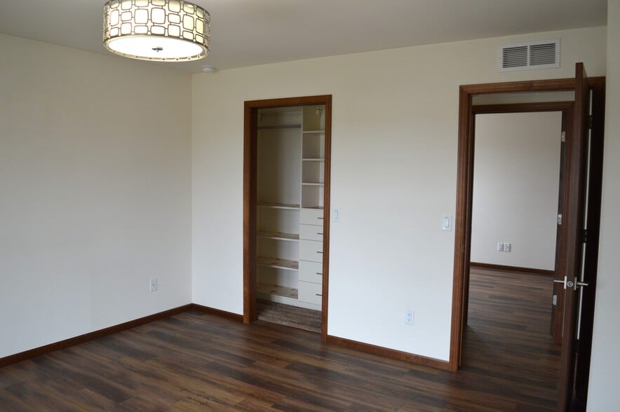 Building Photo - 9314 Highland Gate Way