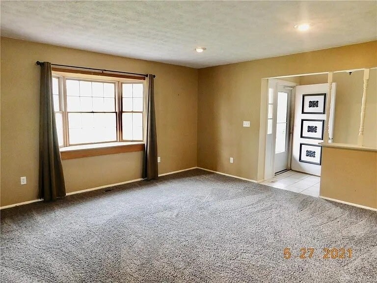 Building Photo - 4792 Pyrmont Rd