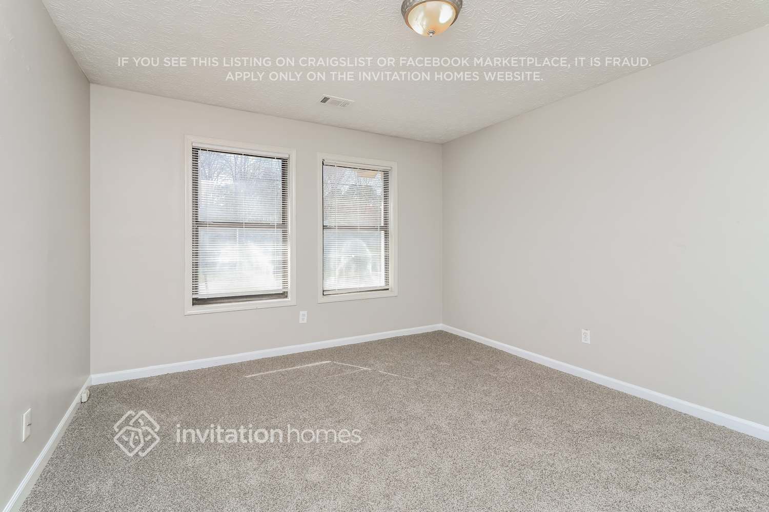 Building Photo - 3085 Palomino Dr