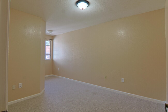 Building Photo - 21211 NW 14th Pl