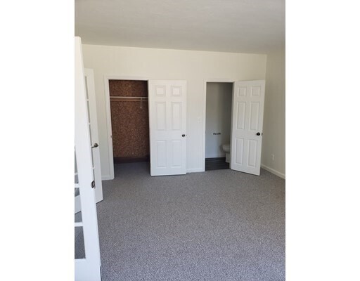 Building Photo - 41 Lamplighter Ln