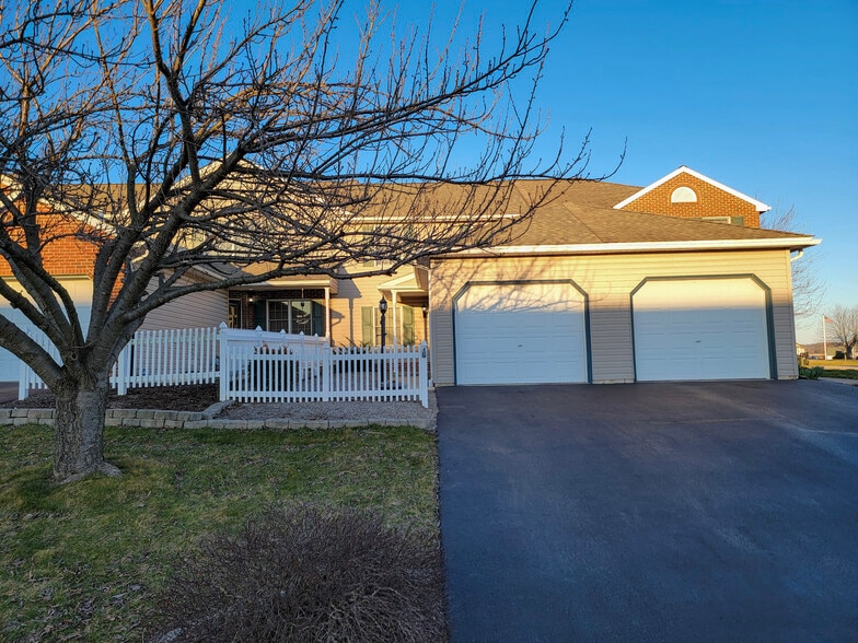 Building Photo - 26 Heron Dr