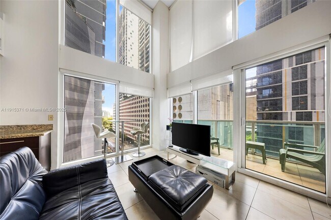 Building Photo - 41 SE 5th St