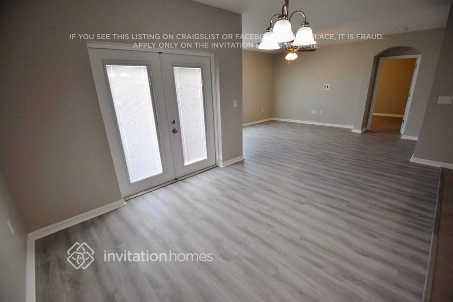 Building Photo - 15532 Rose Grove Dr