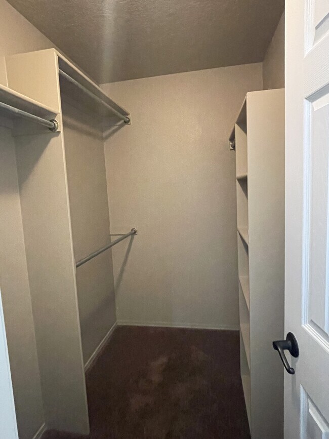 Building Photo - 5659 Bald Eagle Rd NW