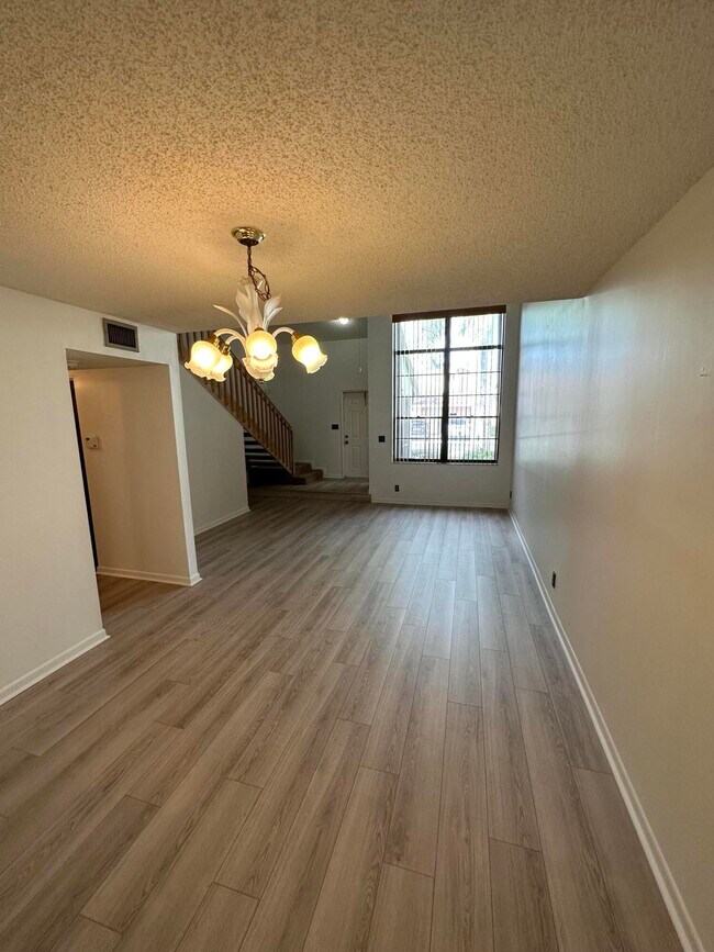 Building Photo - 22424 Thousand Pines Ln